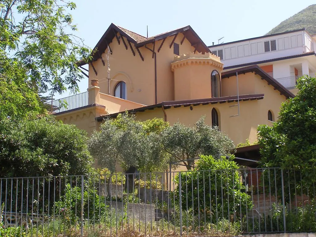 Villa Pacenzia Cefalù 0*,  Italie